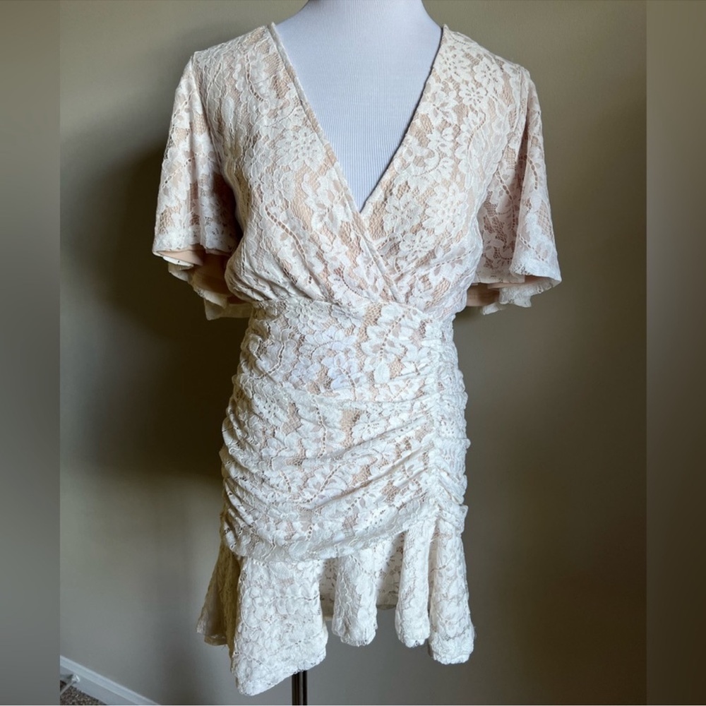 Blush Botique White Lace Flutter Sleeve Dress